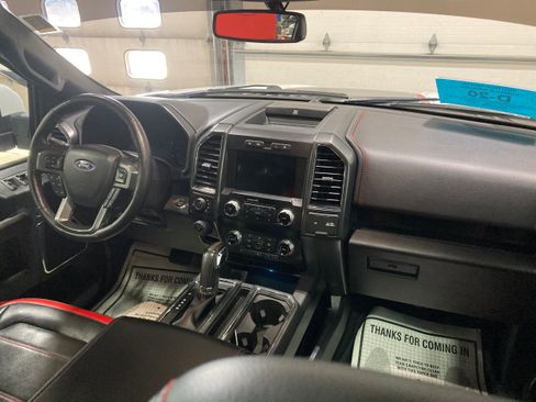 Used 2019 Ford F150 Lariat w/ Equipment Group 502A Luxury AWD/4WD image 12