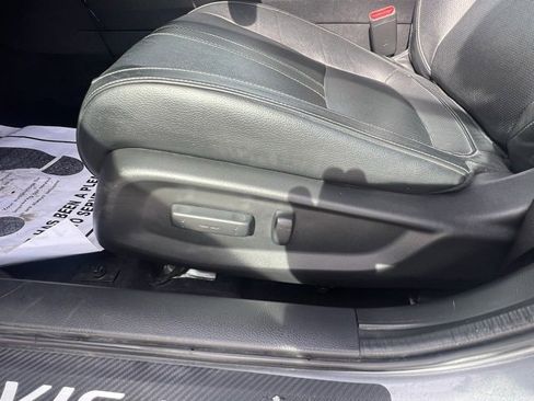 Used 2018 Honda Civic Sport Touring image 12