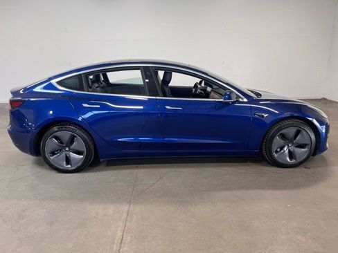 Used 2019 Tesla Model 3 Long Range image 2