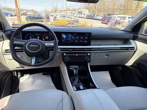 Certified 2025 Hyundai Tucson SEL image 14