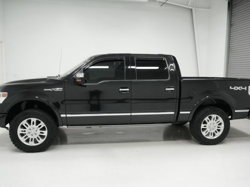 Used 2013 Ford F150 Platinum AWD/4WD image 6
