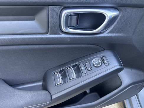 Used 2025 Honda Civic Sport image 7