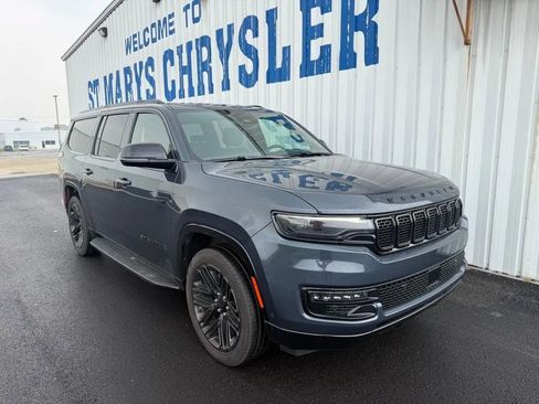 Used 2024 Jeep Wagoneer L Series II AWD/4WD image 1