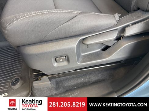 Used 2026 Toyota Tacoma SR5 image 30