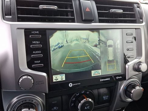 Used 2022 Toyota 4Runner SR5 Premium w/ Moonroof Package image 18