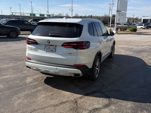 Used 2024 BMW X5 xDrive40i w/ Premium Package image 15