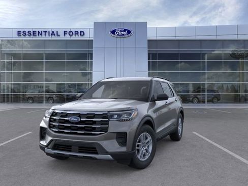 New 2026 Ford Explorer Active image 2
