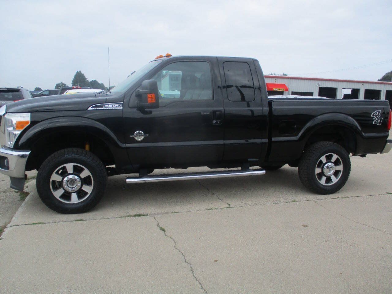 Used 2016 Ford F350 Lariat w/ Lariat Interior Package AWD/4WD image 3