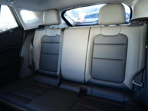 Used 2024 Chevrolet Trax ACTIV image 24