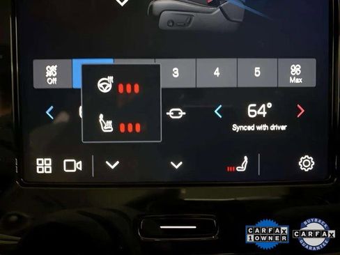 Used 2025 Volvo XC40 B5 Plus image 52