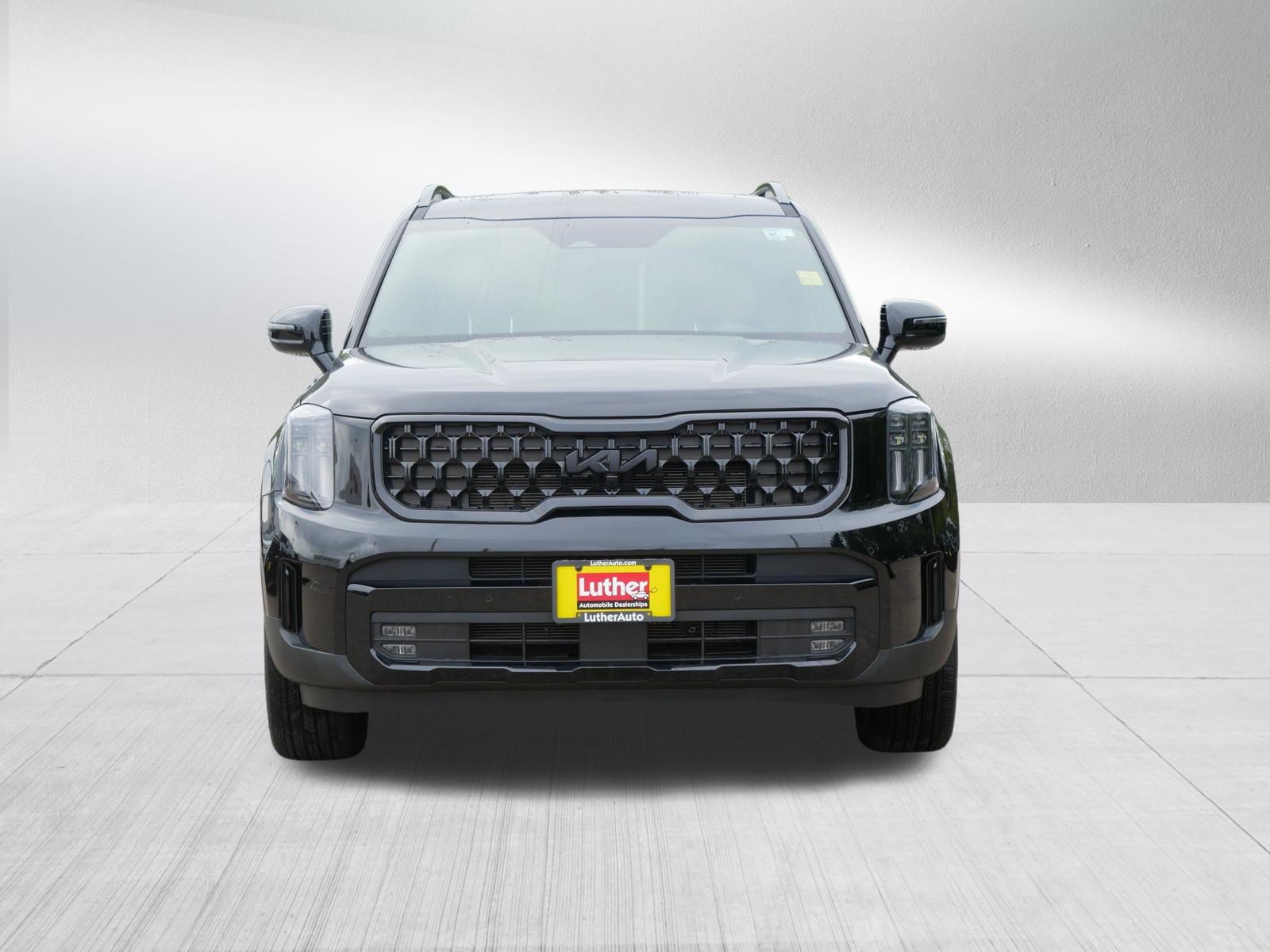 Certified 2025 Kia Telluride SX Prestige X-Line AWD/4WD image 2