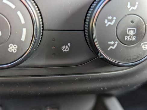 Used 2026 Chevrolet Trax LS w/ LS Convenience Package image 22