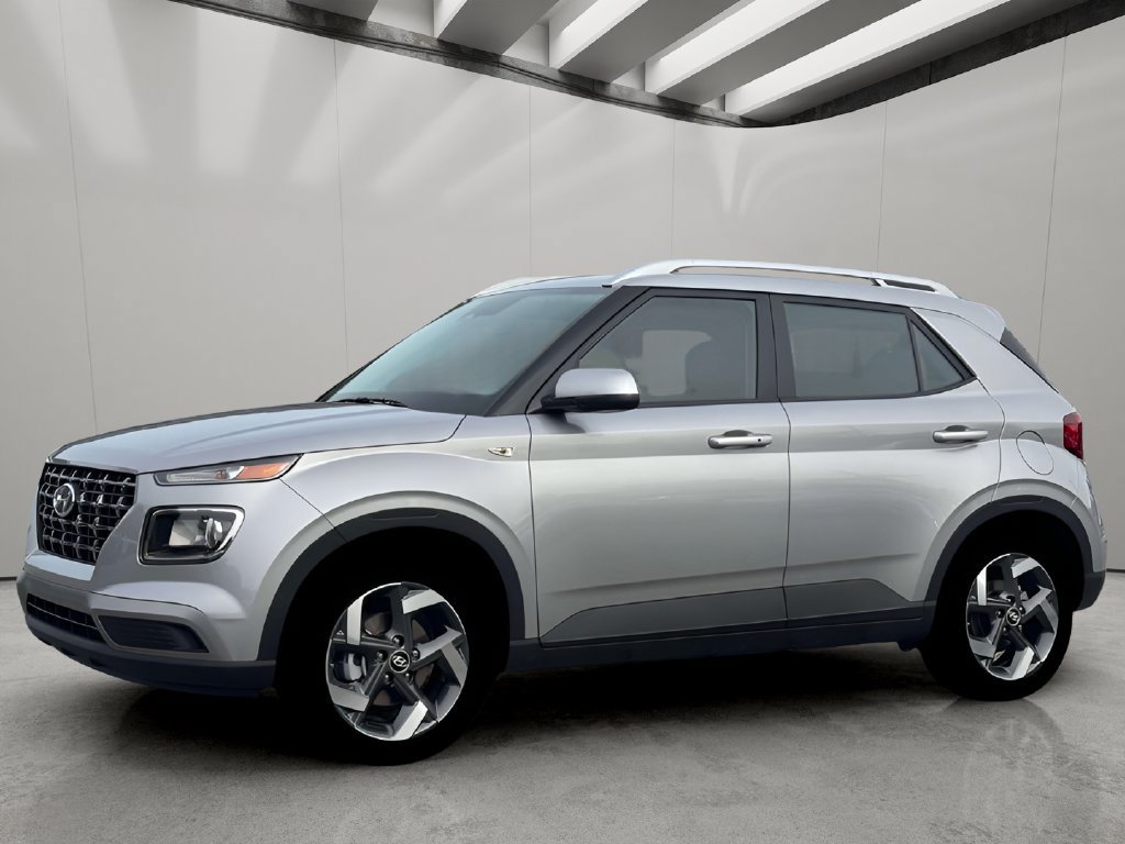 Certified 2026 Hyundai Venue SEL FWD image 1