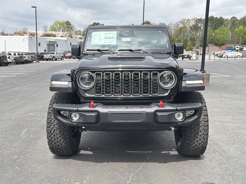 New 2026 Jeep Wrangler Unlimited Rubicon w/ Xtreme 35 Tire Package AWD/4WD image 2