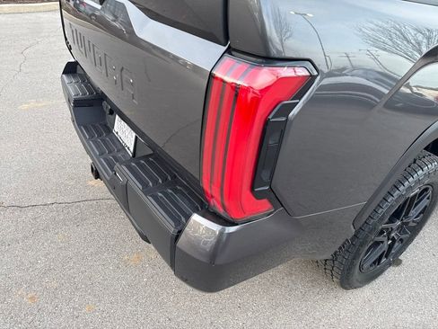 Used 2024 Toyota Tundra Limited image 40