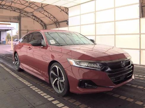 Used 2021 Honda Accord Sport image 5