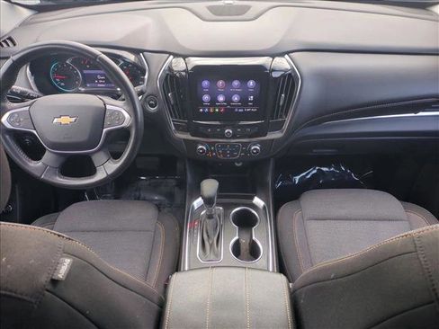 Used 2021 Chevrolet Traverse LT w/ LPO, Roadside Safety Package AWD/4WD image 17