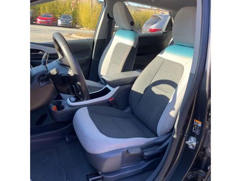 Used 2017 Chevrolet Bolt LT image 5