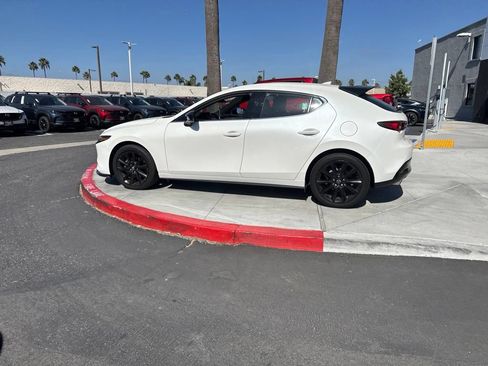 Used 2023 MAZDA MAZDA3 Hatchback w/Premium Plus Pkg AWD/4WD image 16