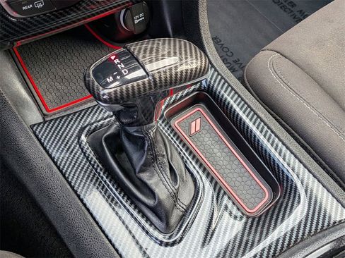 Used 2021 Dodge Charger R/T w/ Blacktop Package image 10