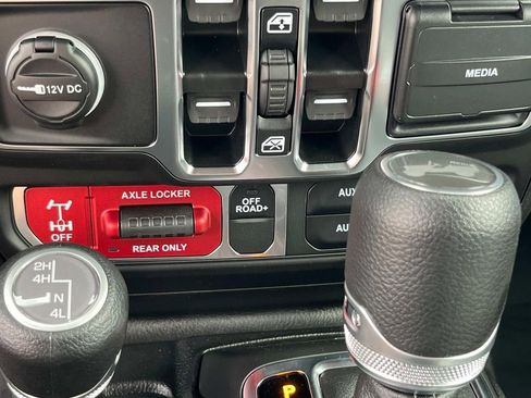 New 2025 Jeep Wrangler Unlimited Sport AWD/4WD image 24