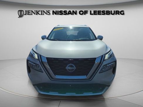 Certified 2022 Nissan Rogue Platinum w/ Head-Up Display Package FWD image 15