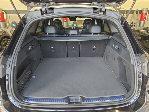 New 2026 Mercedes-Benz GLC 300 image 13