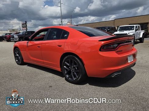 Used 2022 Dodge Charger SXT w/ Blacktop Package RWD image 10