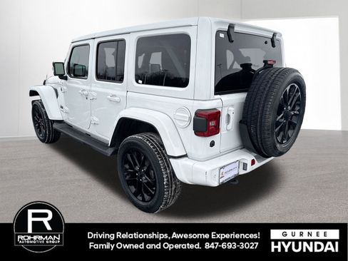 Used 2022 Jeep Wrangler Unlimited Sahara image 7