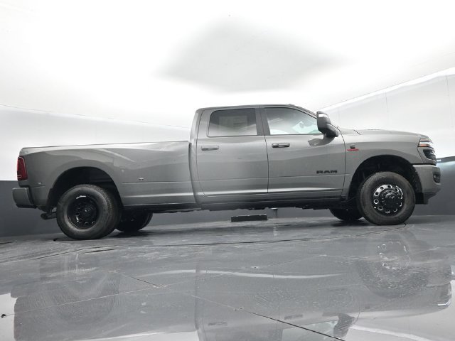New 2026 RAM 3500 Laramie AWD/4WD image 54