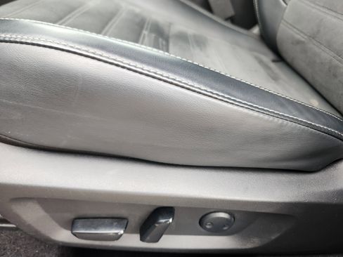 Used 2024 Mitsubishi Outlander SE image 18