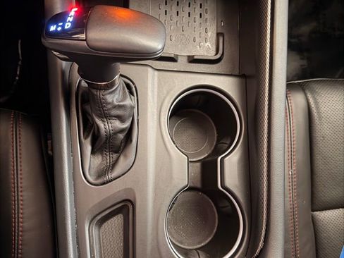 Used 2025 Dodge Durango GT image 17