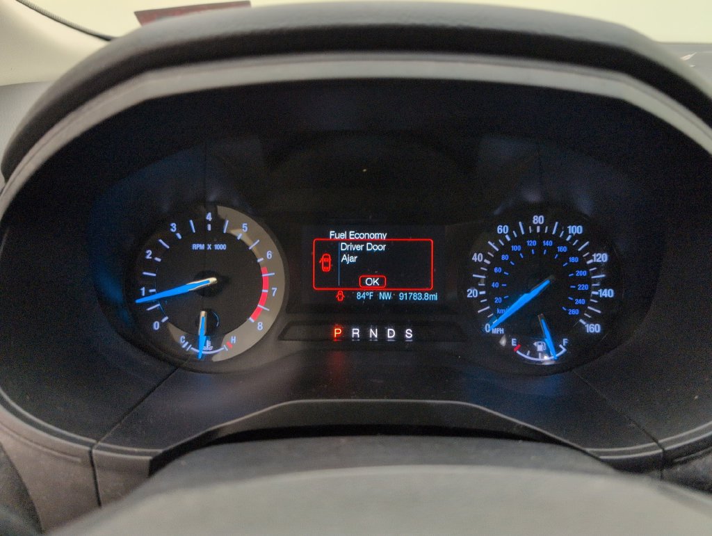 Used 2018 Ford Edge SE FWD image 20