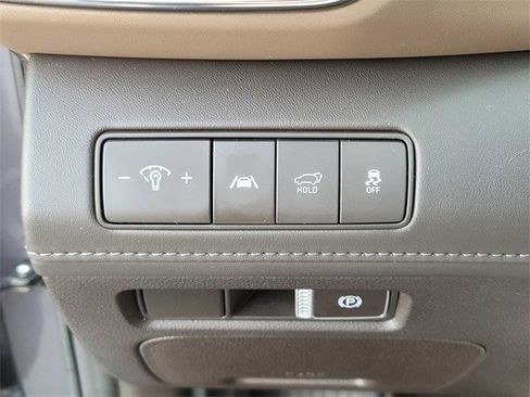 Certified 2022 Hyundai Santa Fe Limited image 26