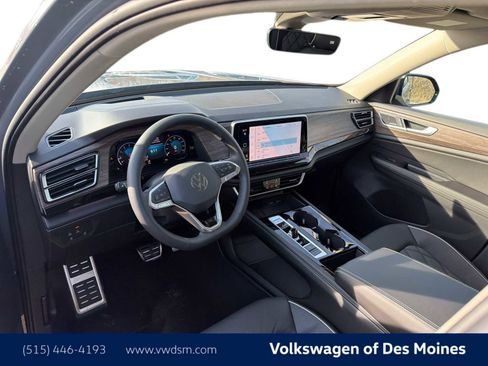 New 2026 Volkswagen Atlas SEL Premium R-Line AWD/4WD image 2