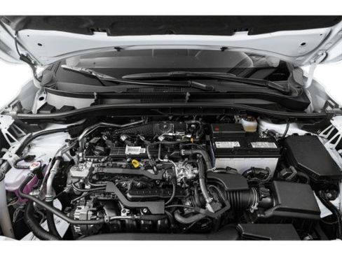 Used 2025 Toyota Corolla Cross XLE image 12