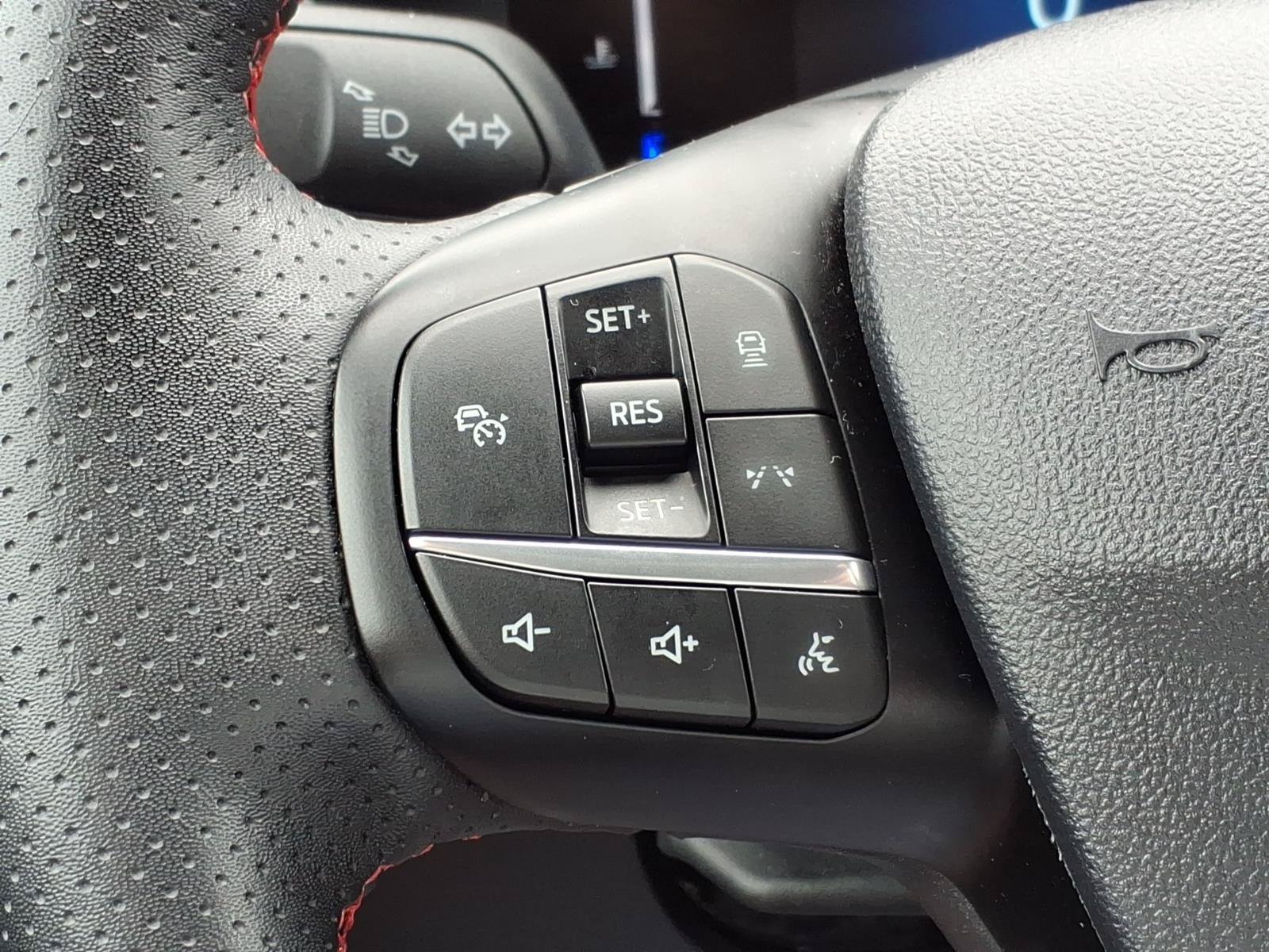 Used 2024 Ford Escape ST-Line w/ Tech Pack #1 AWD/4WD image 24
