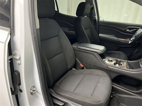 Certified 2020 GMC Acadia SLE w/ LPO, Floor Liner Package image 26