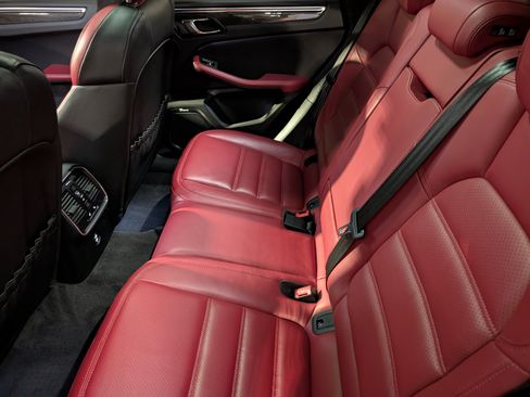 Certified 2023 Porsche Macan GTS AWD/4WD image 64