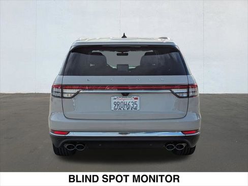 Used 2024 Lincoln Aviator Reserve w/ Equipment Group 201A AWD/4WD image 4