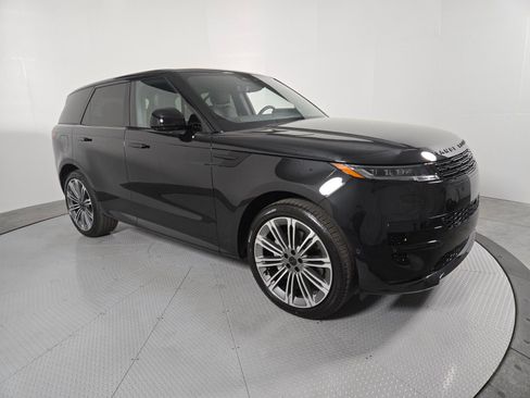 New 2026 Land Rover Range Rover Sport Dynamic SE image 15