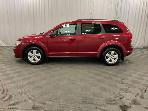 Used 2011 Dodge Journey Mainstreet w/ Popular Equipment Group AWD/4WD image 13