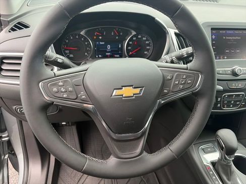 Used 2024 Chevrolet Equinox LT w/ LPO, Floor Liner Package AWD/4WD image 24