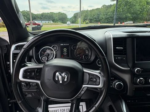 Used 2019 RAM 1500 Big Horn AWD/4WD image 29