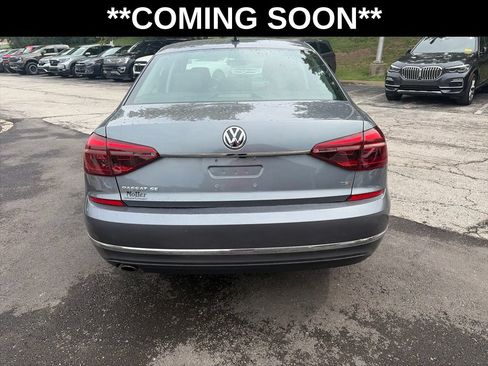 Used 2017 Volkswagen Passat 1.8T SE FWD image 6