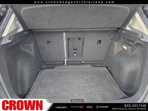 Used 2022 Volkswagen Taos SE image 27