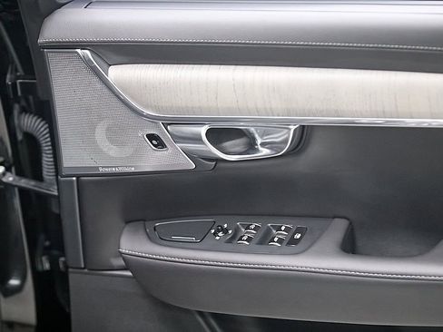 Certified 2023 Volvo S90 B6 Ultimate w/ Lounge Package image 30