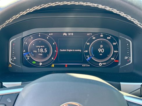 Used 2022 Volkswagen Atlas SE image 31