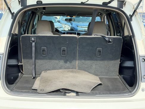 Used 2016 Honda Pilot LX image 14