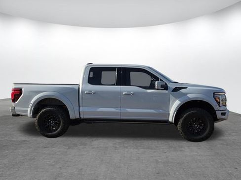 Used 2025 Ford F150 Raptor image 3